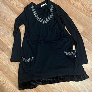 Logo lavish tunic with jewel/velvet trim detail